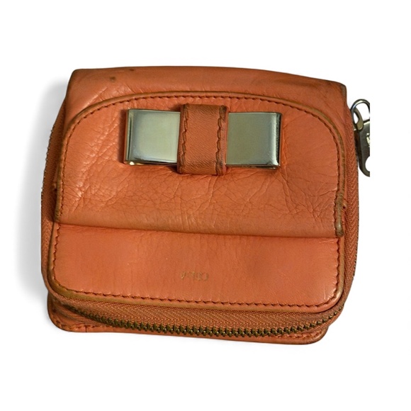 pink Chloe Wallet Compact - Picture 1 of 1